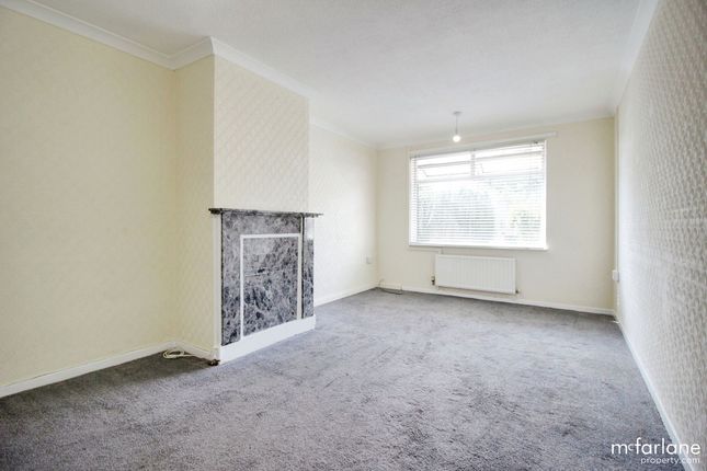 17 Pewsham Road, Swindon photo 4