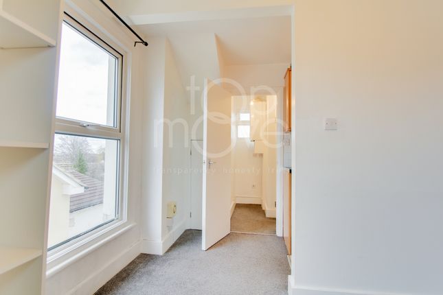 Terraced house to rent in Birchanger Road, South Norwood
