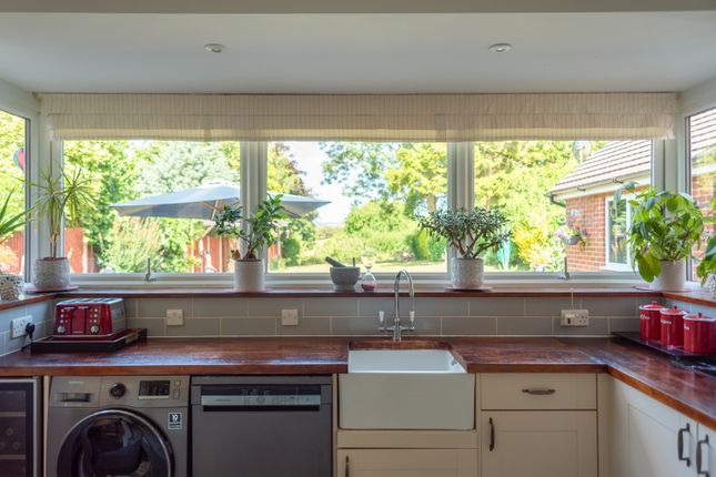 Ellwick, Stonehill, Ashford photo 2