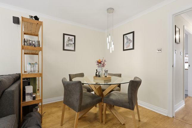 22 Hawthorn Avenue, Cambuslang, Glasgow photo 4