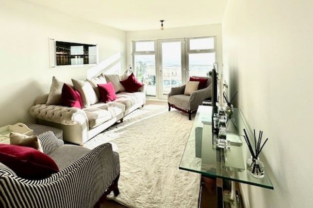 66g Beach Road, Porthcawl photo 2