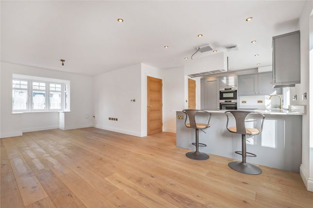Town house for sale in Hurlands Close, Farnham