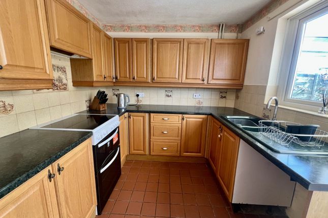 50, Osprey Gardens, Bognor Regis photo 3