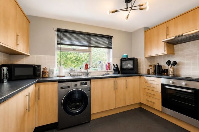 73, Northway, Gosport photo 3