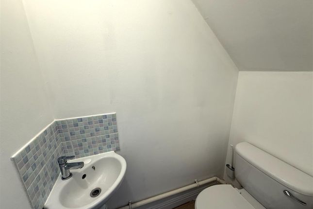 Grenville Place, Mill Hill photo 5