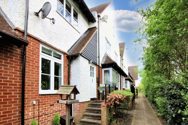 Thumbnail Terraced house for sale in Creamery Court, Letchworth Garden City