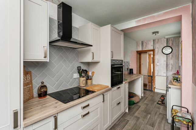 201, Victoria Road, Prestatyn photo 3