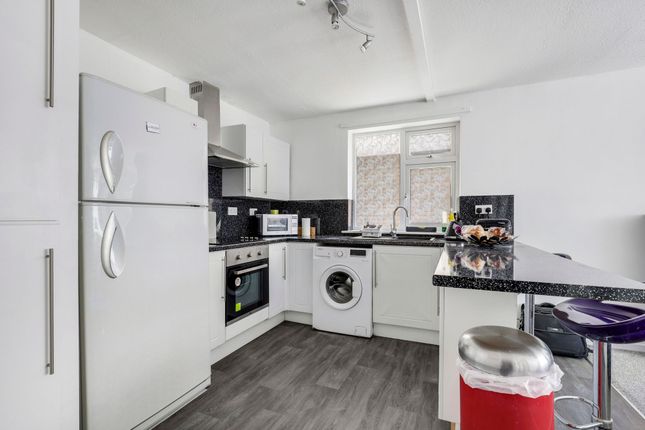 12 Angela Court Norfolk Avenue, Nottingham photo 4
