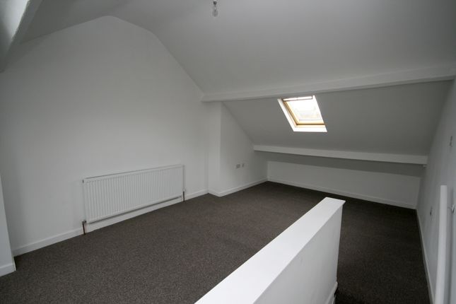 8, Norris Road, Sheffield photo 4