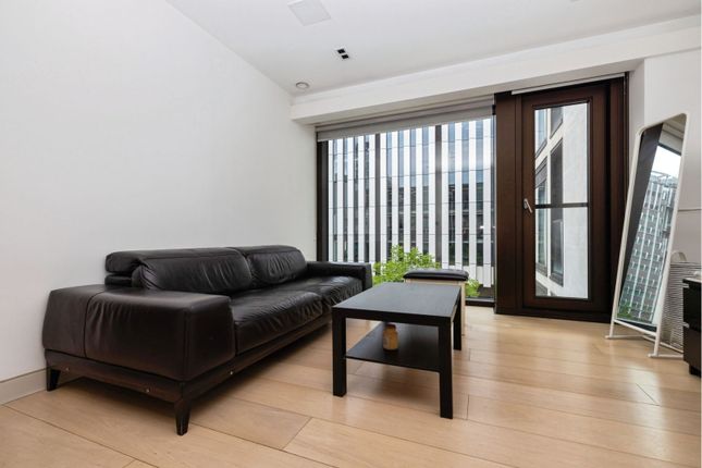 Apartment 61/Roman House, Wood Street, London photo 2