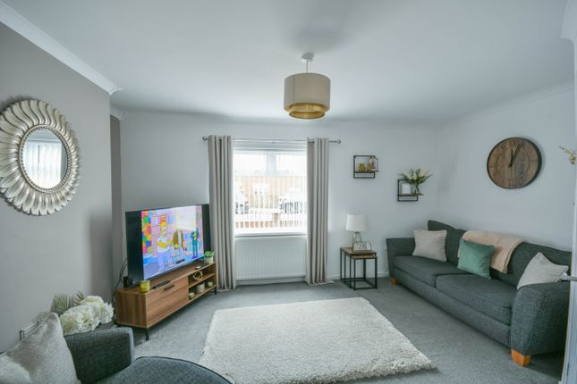121, Victoria Road, Gateshead photo 2