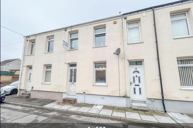 Thumbnail Terraced house for sale in Commercial Street, Pontypool