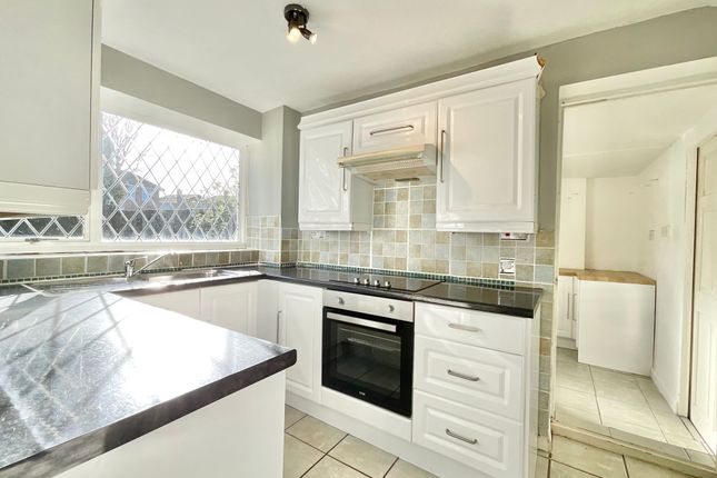 46 Brookhouse Way, Stafford photo 3
