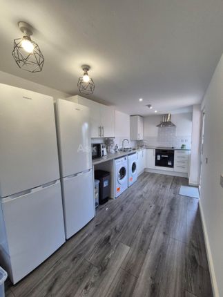 Room 1, Wheatley Close, Mansfield photo 4