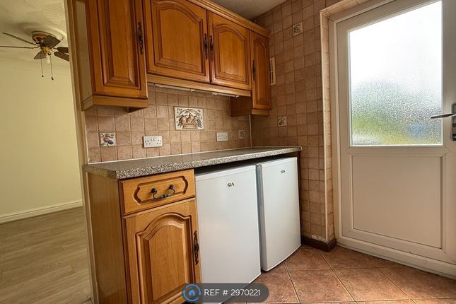Greenwood Crescent, Warrington photo 4