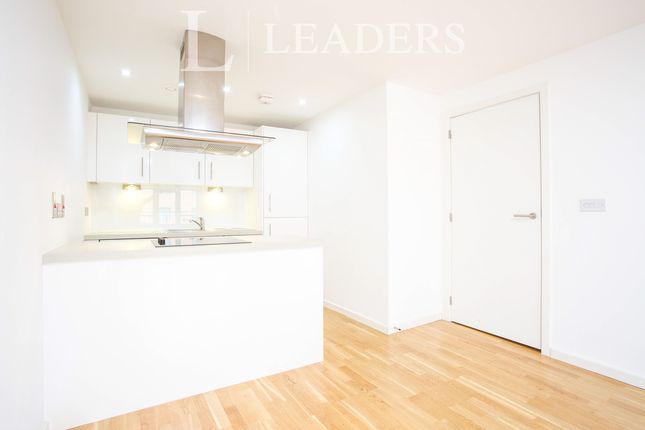 Flat 62, Enterprise Place, Woking photo 4