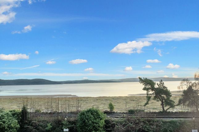 Flat 5, The Regent Main Street, Grange-Over-Sands photo 2