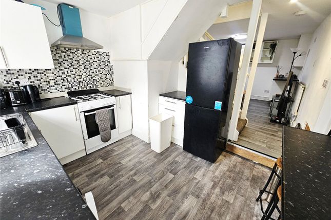 1, Sidney Terrace, Lancashire photo 4
