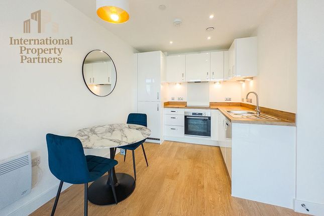 Apt 918 Grapnel apartments, Salford photo 5
