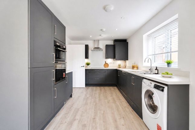 17, Heron Drive, Ipswich photo 4