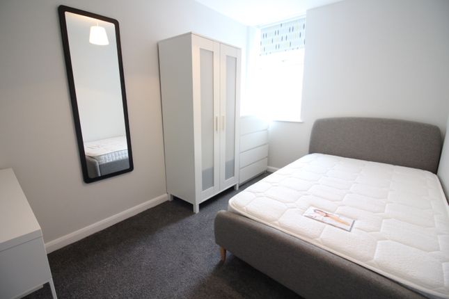 131, Wyeverne Road, Cardiff photo 4