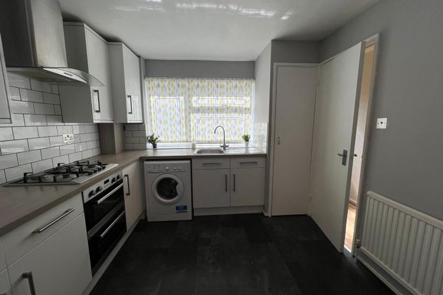 Thumbnail Terraced house to rent in Asthall Gardens, Ilford