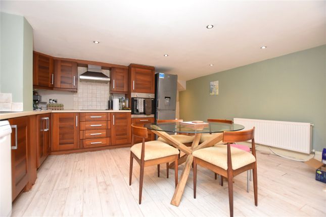 171, North Bank Road, West Yorkshire photo 4