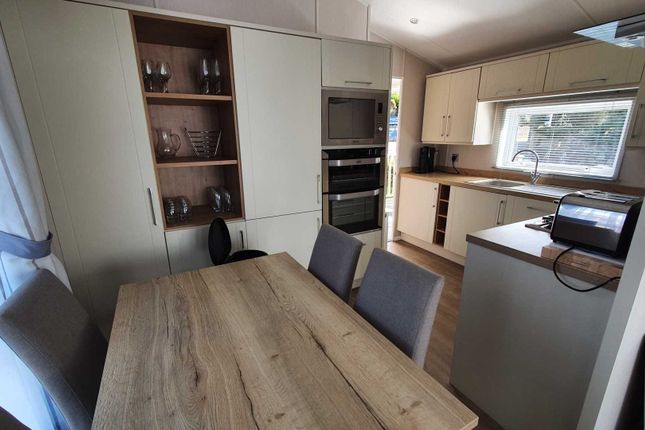 79, Moor View, Camelford photo 4