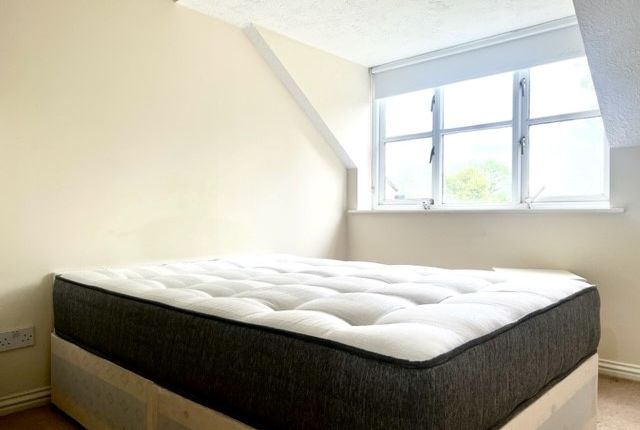 Flat to rent in Northwick Park Road, Harrow