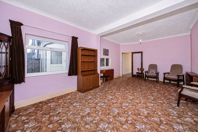 45 Branksome Road, Southend-On-Sea photo 3