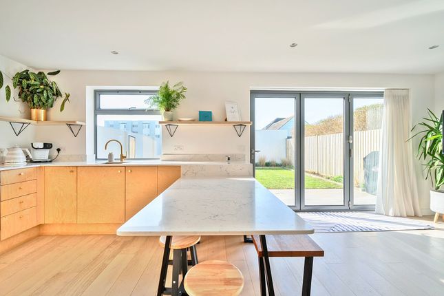 15 Seafields, Chichester photo 3