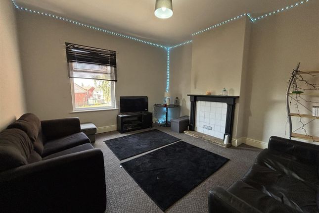 546A, Bryn Road, Wigan photo 2