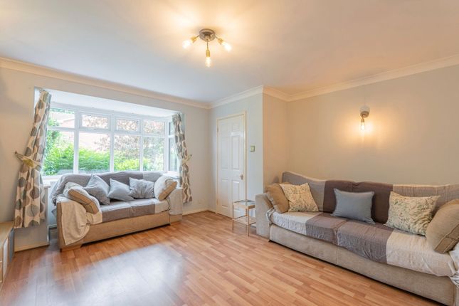 9, Hallot Close, Birmingham photo 2
