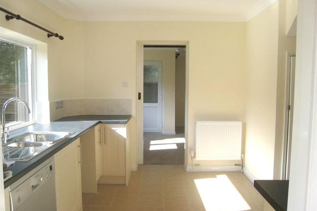 3A, Towcester Road, MILTON KEYNES photo 5