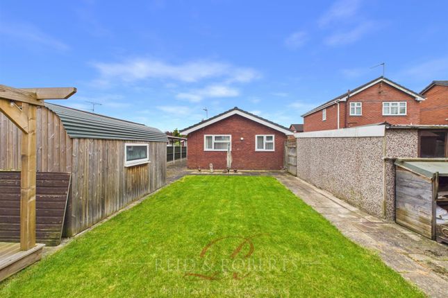 6, Westway, Wrexham photo 2