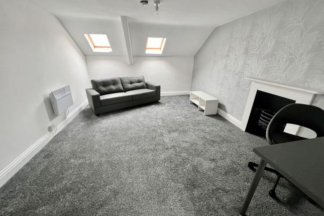 21B, John Street, Sunderland photo 2