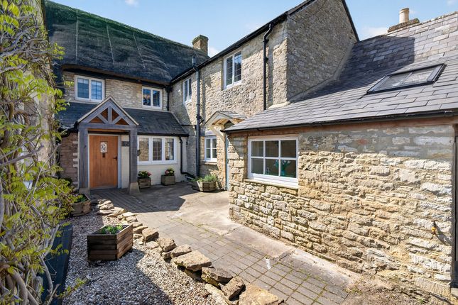 Strickland Cottage,, 11 Witney Road,, Witney, photo 3