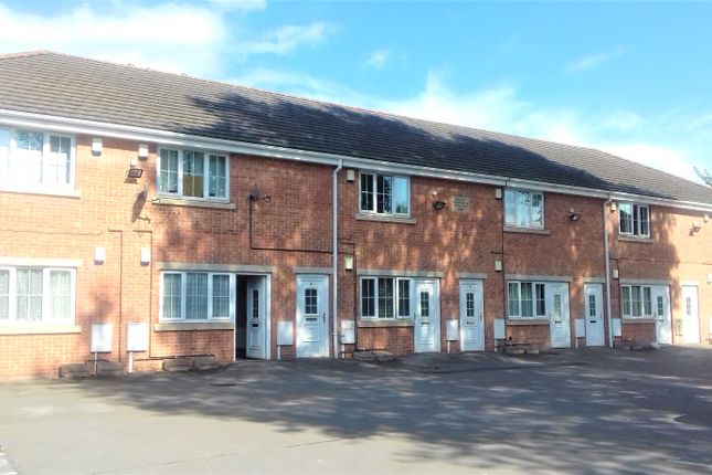 Thumbnail Flat to rent in Cliffield View, Swinton