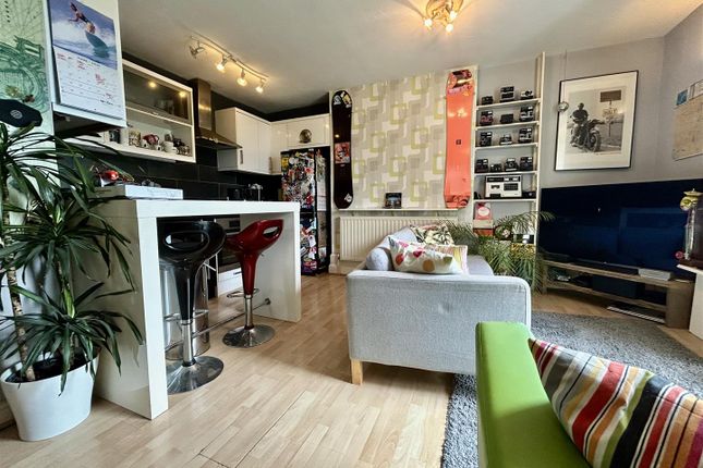 Flat 4, 11, Crow Hill, Broadstairs photo 3