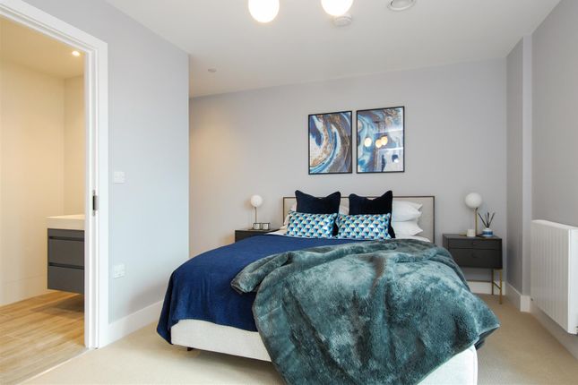 Park House Apartments, Bath Road, Slough SL1, 2 bedroom flat for sale -  58257107 | PrimeLocation