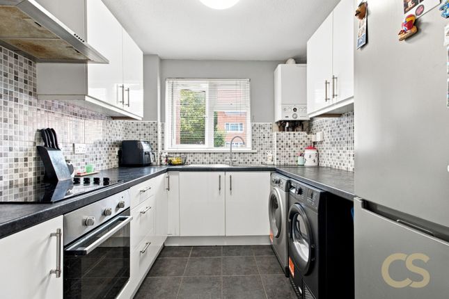 54, Rowan Drive, Broxbourne photo 4