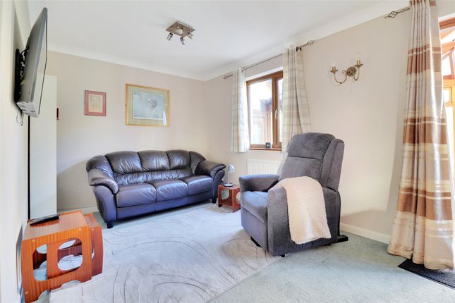 14, Ley Meadow Drive, Barnstaple photo 3