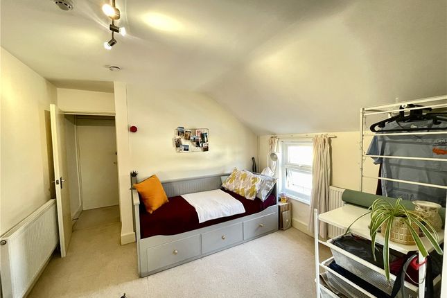Studio to rent in Cowley Road, Oxford, Oxfordshire OX4
