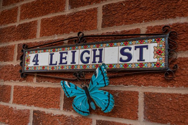 4, Leigh Street, Leigh photo 2