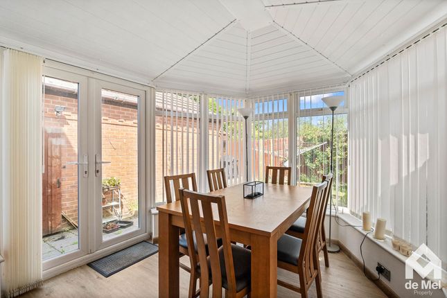 16, Whitefields Road, Cheltenham photo 4