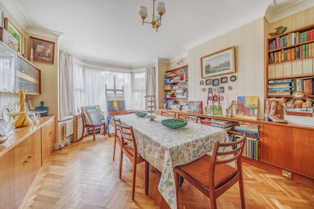 36, Ringwood Avenue, London photo 3
