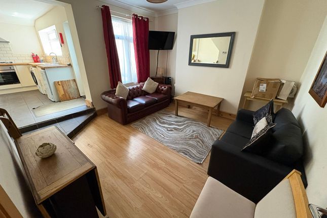 17 Brynmill Terrace, Swansea photo 3