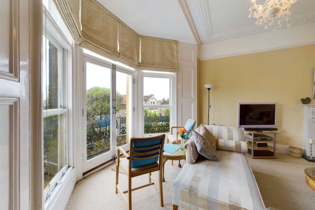 Flat 4 St Athans, 4, Shrubbery Avenue, North Somerset photo 4