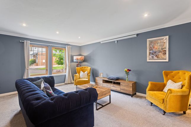 22 Bridgewater Avenue, Auchterarder photo 4