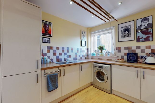 Flat for sale in Bellfield Crescent, Glasgow